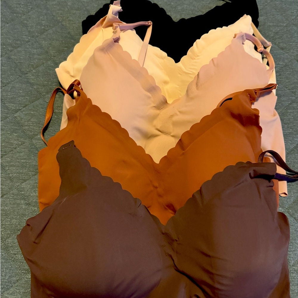 Brand New 5 PK SHEIN Comfy Padded Bra